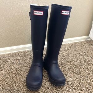 Hunter original tall boots size 6